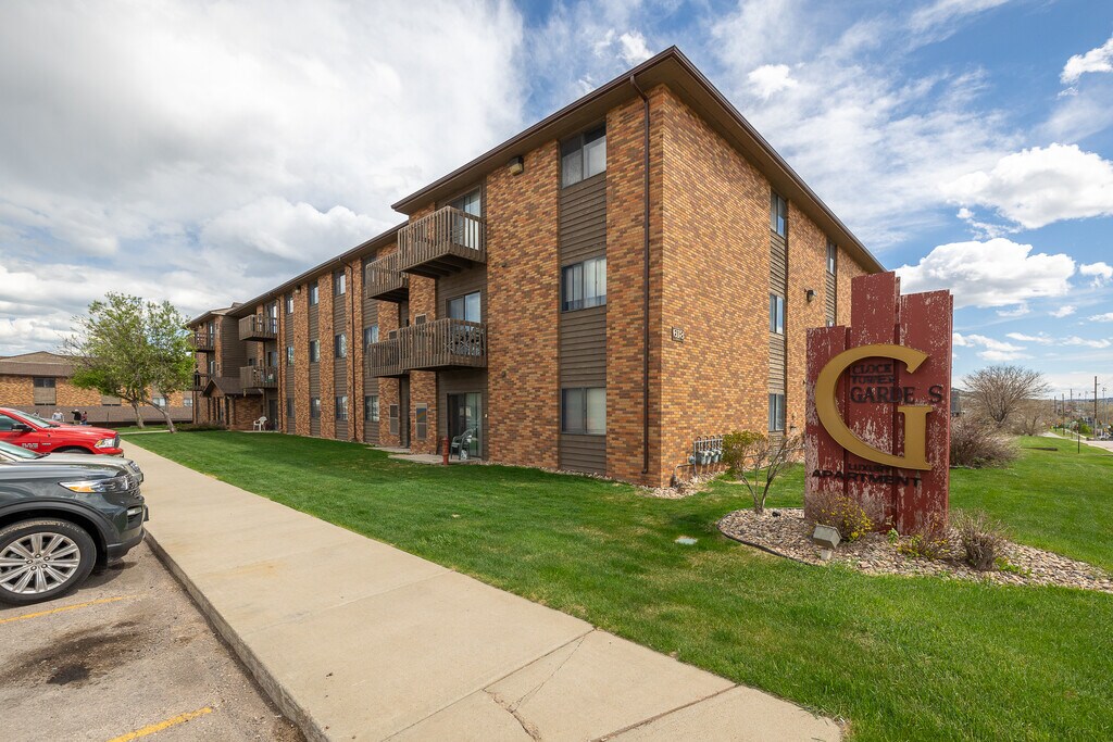 Clock Tower Gardens Apartments Rapid City, SD Apartments
