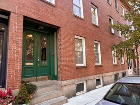 92 Elm St, Unit 92 Apartamentos