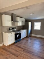 224 S Jefferson Ave in Wellington, KS - Building Photo