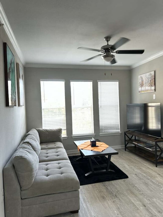 property at 10333 Research Forest Dr