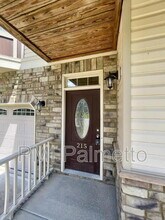 215 Emanuel Creek Drive in West Columbia, SC - Building Photo - Building Photo