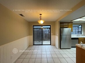 439 R St in Lincoln, CA - Foto de edificio - Building Photo