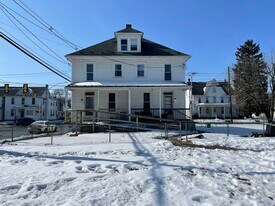 31 S Fayette St in Shippensburg, PA - Building Photo