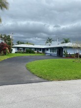 4815 NE 18th Ter in Fort Lauderdale, FL - Foto de edificio - Building Photo