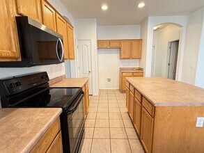 12384 W Grant St in Avondale, AZ - Building Photo - Building Photo
