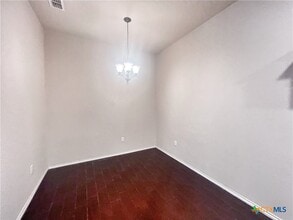 569 Creekside Cir in New Braunfels, TX - Building Photo - Building Photo