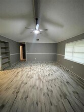 1015 N Dogwood Ave in Livingston, TX - Building Photo - Building Photo