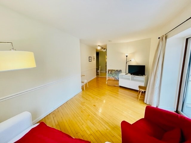19 Wiget St in Boston, MA - Building Photo - Building Photo