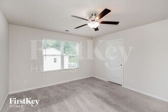 7305 Brawley Wood Ct in Charlotte, NC - Building Photo - Building Photo