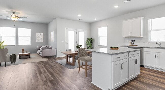 4231 Sylvan Lp in Myrtle Beach, SC - Foto de edificio - Building Photo