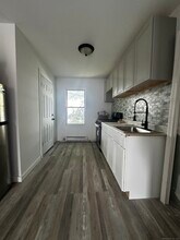 210 Woodlawn Terrace-Unit -3rd Floor in Waterbury, CT - Foto de edificio - Building Photo