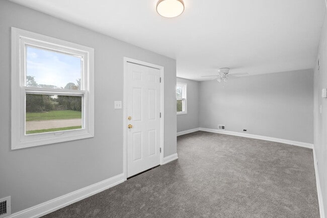 17 W 30th Pl in Steger, IL - Building Photo - Building Photo