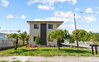3710 NW 13th Pl in Miami, FL - Building Photo