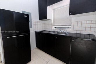 1840 Fillmore St in Hollywood, FL - Foto de edificio - Building Photo