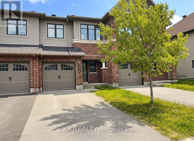 property at 213 Halyard Way