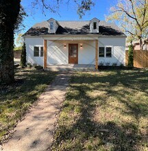 2223 30th Ave S in Nashville, TN - Foto de edificio - Building Photo