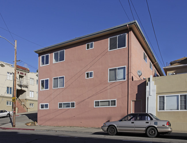 1500 MacArthur Blvd in Oakland, CA - Building Photo - Building Photo