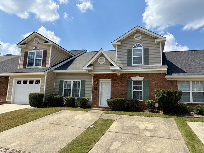 property at 2003 Destin Ln