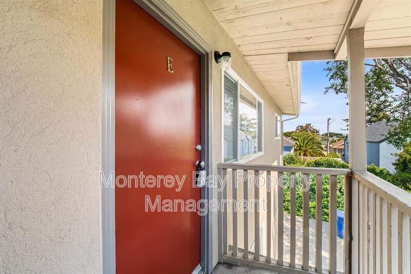 1113 Fourth St in Monterey, CA - Building Photo