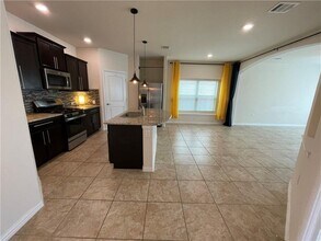 3917 Alpine Autumn Dr in Austin, TX - Building Photo - Building Photo