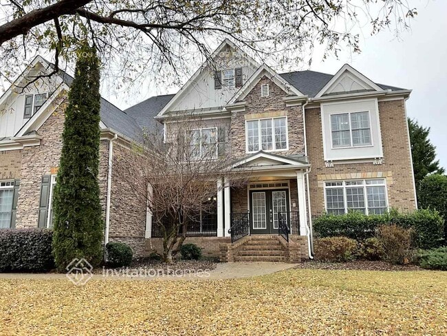 property at 2807 Great Falls Crossing