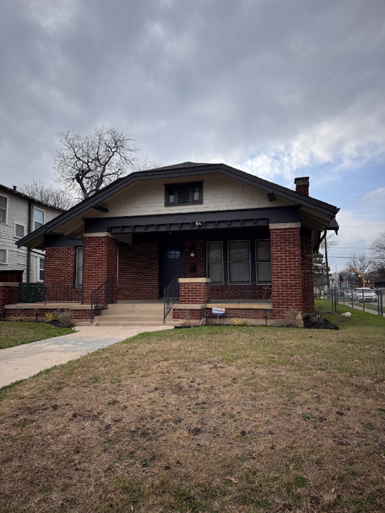 2900 S Jennings Ave in Fort Worth, TX - Building Photo