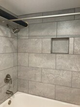 2743 W 62nd St, Unit Garden in Chicago, IL - Foto de edificio - Building Photo