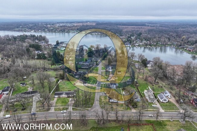 property at 921 Byram Lake Dr