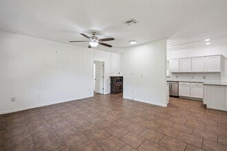 311 W Lewis Ave in Apopka, FL - Building Photo - Building Photo