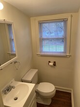 16 Beechwood Rd in New Hartford, NY - Building Photo - Building Photo