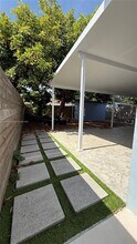 1380 SW 20th St in Miami, FL - Building Photo - Building Photo