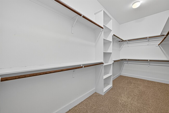 property at 9508 Cedarpost Square St