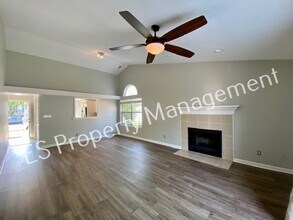 6574 Santa Ana Ln in Indianapolis, IN - Building Photo - Building Photo