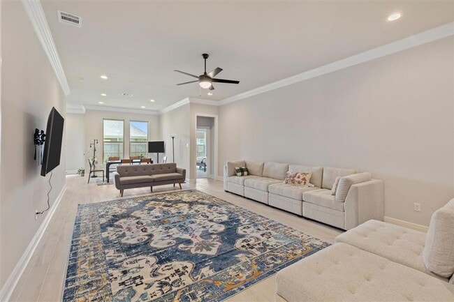 4479 Lakes Edge Dr in Lake Charles, LA - Foto de edificio - Building Photo