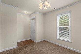 410 Glenhaven Ln in Jacksonville, NC - Building Photo - Building Photo