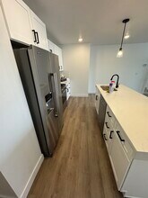 526 Rizzini Wy in Vineyard, UT - Building Photo - Building Photo