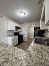 200 Walnut Hill Dr in Easley, SC - Building Photo - Building Photo