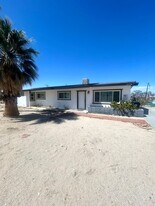 73778 Siesta Dr in Twentynine Palms, CA - Building Photo