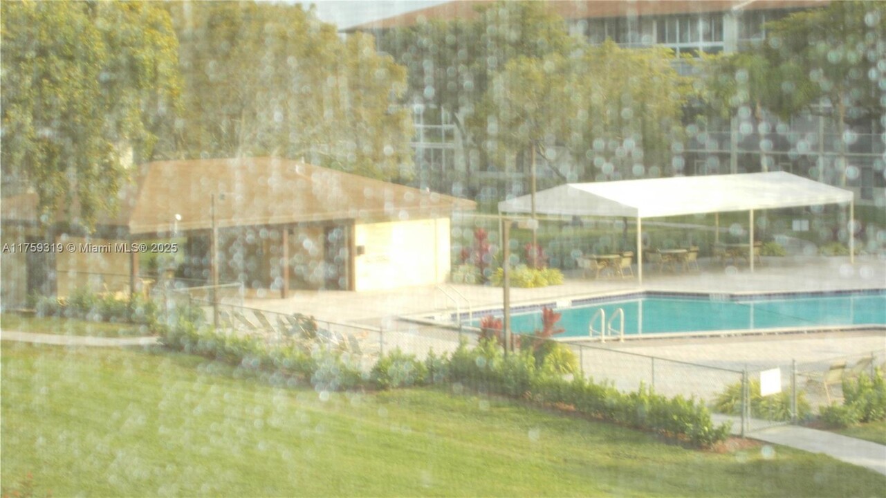 13250 SW 7th Ct in Pembroke Pines, FL - Building Photo