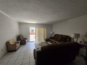 8530 SW 149th Ave in Miami, FL - Building Photo - Building Photo