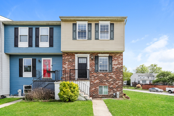 3901 Cutty Sark Rd in Middle River, MD - Building Photo