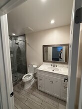 37939 27th St E in Palmdale, CA - Foto de edificio - Building Photo