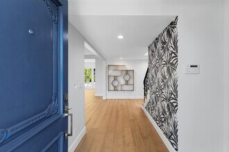 3156 Dona Emilia Dr in Studio City, CA - Foto de edificio - Building Photo