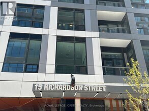 15 Richardson St in Toronto, ON - Building Photo - Building Photo