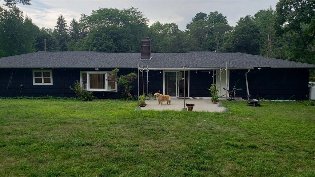 19 Bayfield Rd in Wayland, MA - Building Photo