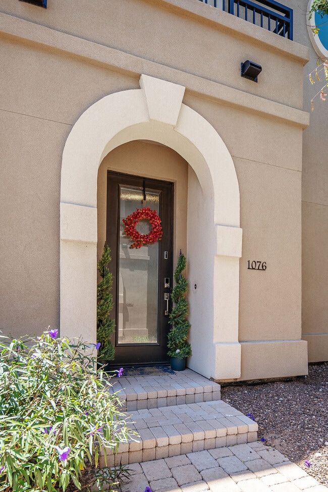 6565 E Thomas Rd, Unit 1076 in Scottsdale, AZ - Building Photo - Building Photo