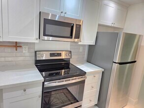 1971 SE 5th Ct, Unit #105E in Pompano Beach, FL - Foto de edificio - Building Photo