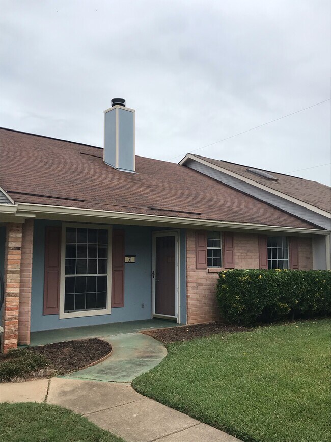 5005 Longstreet Pl Rentals in Bossier City, LA