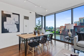 501 N Kingsbury St-Unit -1808 in Chicago, IL - Building Photo - Building Photo