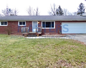 10477 Mandell Rd in Perrysburg, OH - Building Photo - Building Photo